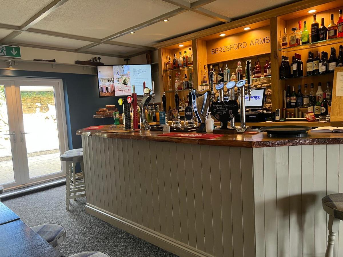The Beresford Arms Hotel Morpeth Exterior photo